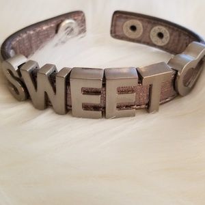 BCBGENERATION SWEET Affirmation Bracelet